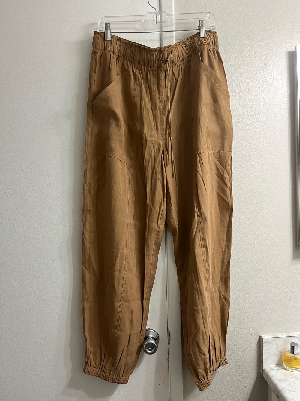 Abercrombie & Fitch Women's Tan Drawstring Joggers